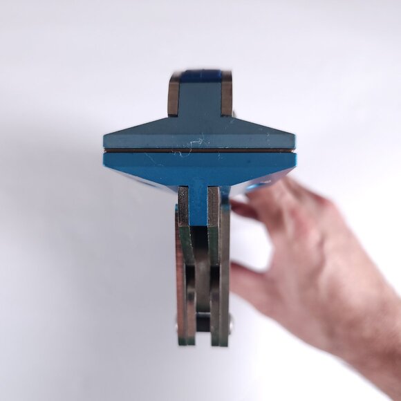 QuicKUTZ Die Cutting Squeeze Hand Tool Press Pocket Dies Scrapbooking Crafts - Picture 8 of 12